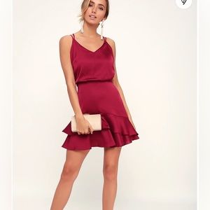 Lulu’s - size M - red ruffle dress.